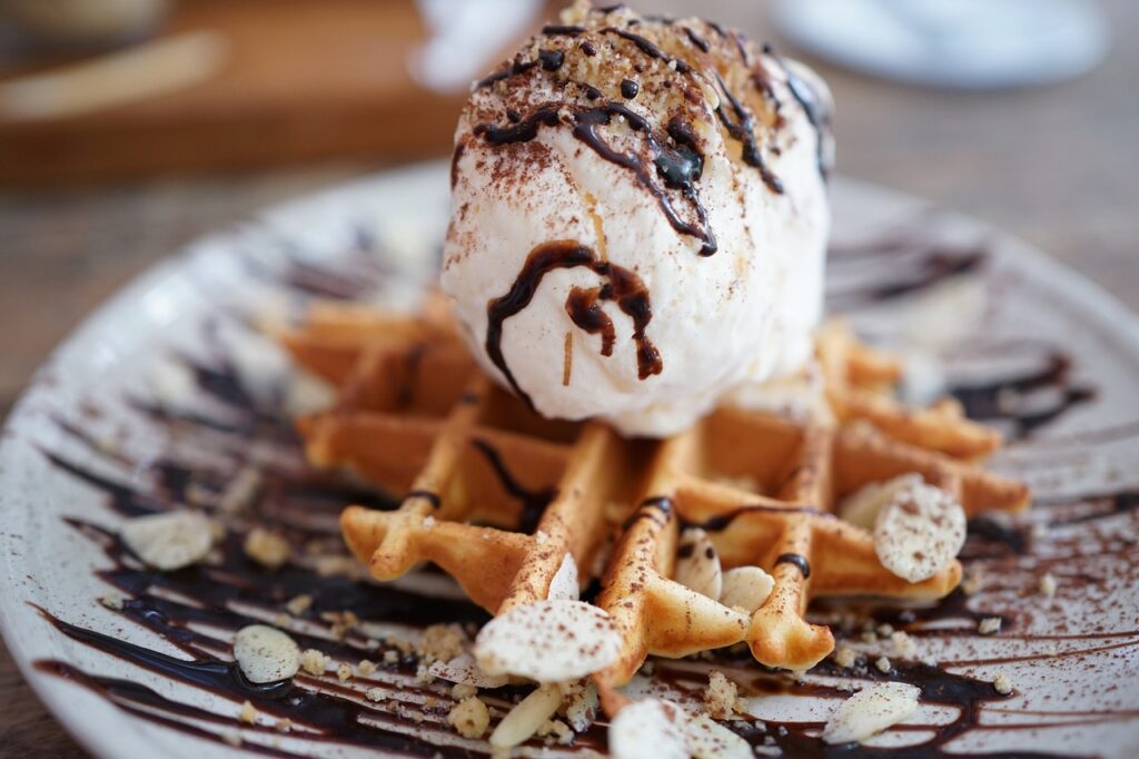 waffle, candy, ice cream-4608843.jpg